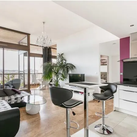 Loft Triangle Comedie, Parking Free Appartement